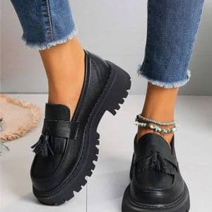 talons-compenses-a-franges-decontractes-a-la-mode