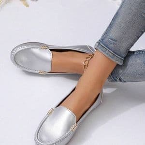 mocassins-plats-pour-femmes