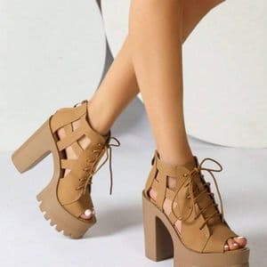 bottes-marron-elegantes-pour-femmes