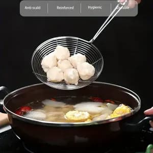 cuillere-passoire-en-acier-inoxydable-avec-cadre-renforce-et-poignee-r