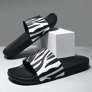 babouches-a-rayures-zebrees-en-eva-a-la-mode-pour-hommes