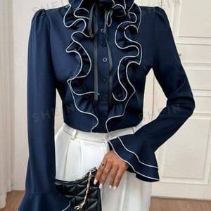 chemise-a-manches-cloche-pour-femme