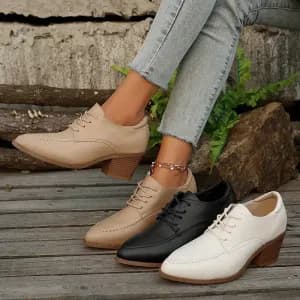 chaussures-a-talons-hauts-de-couleur-unie