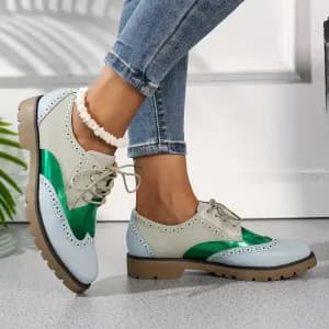 chaussures-simples-elegantes-de-style-britannique-a-motif-floral-sculp