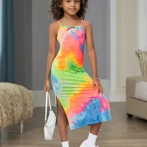 robe-a-bretelles-spaghetti-avec-ourlet-fendu-et-teinture-par-nouage-po