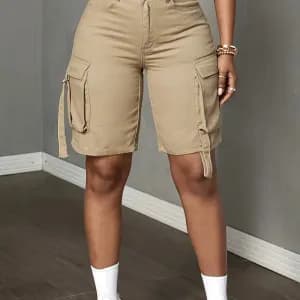 short-cargo-de-couleur-unie-pour-femme-tissage-serge-de-polyester-desi