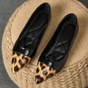 chaussures-plates-a-bout-pointu-et-imprime-leopard-pour-femme