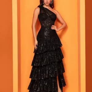 robedesoireelongueeleganteaepaulesdenudeespourfemme