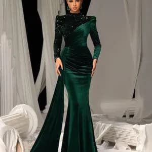 robedesoireesirenevertemeraudeorneedesequins