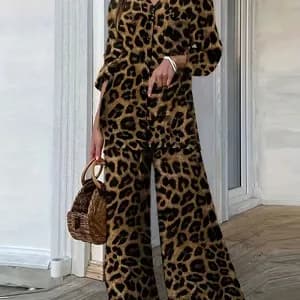 ensembledeuxpiecesimprimeleopardpourlesvacances