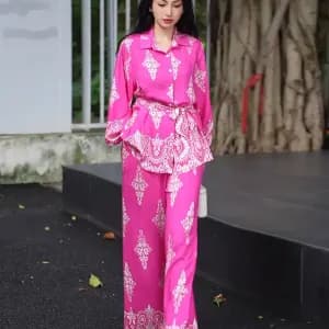 ensembledeuxpiecestendancestyleeuropeenetamericain