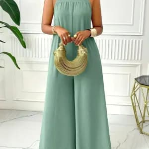 combinaisoneleganteaepaulesdenudeespourfemme