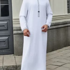 robeblancheamancheslonguesorneedebroderiesdecorativesarayures