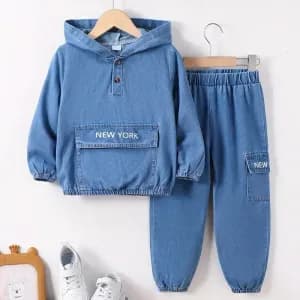 ensemble2piecesenjeanacapucheetimprimelettrespourgarcon