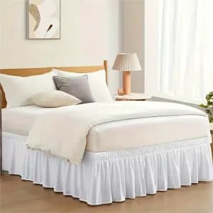 cachesommierelastiquenoiravecbordureendentelleafrangesdouces