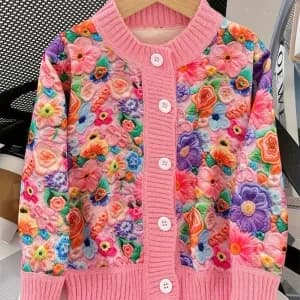 giletaimprimefloral3dpourfillerosetendreetmotifsflorauxmulticolores